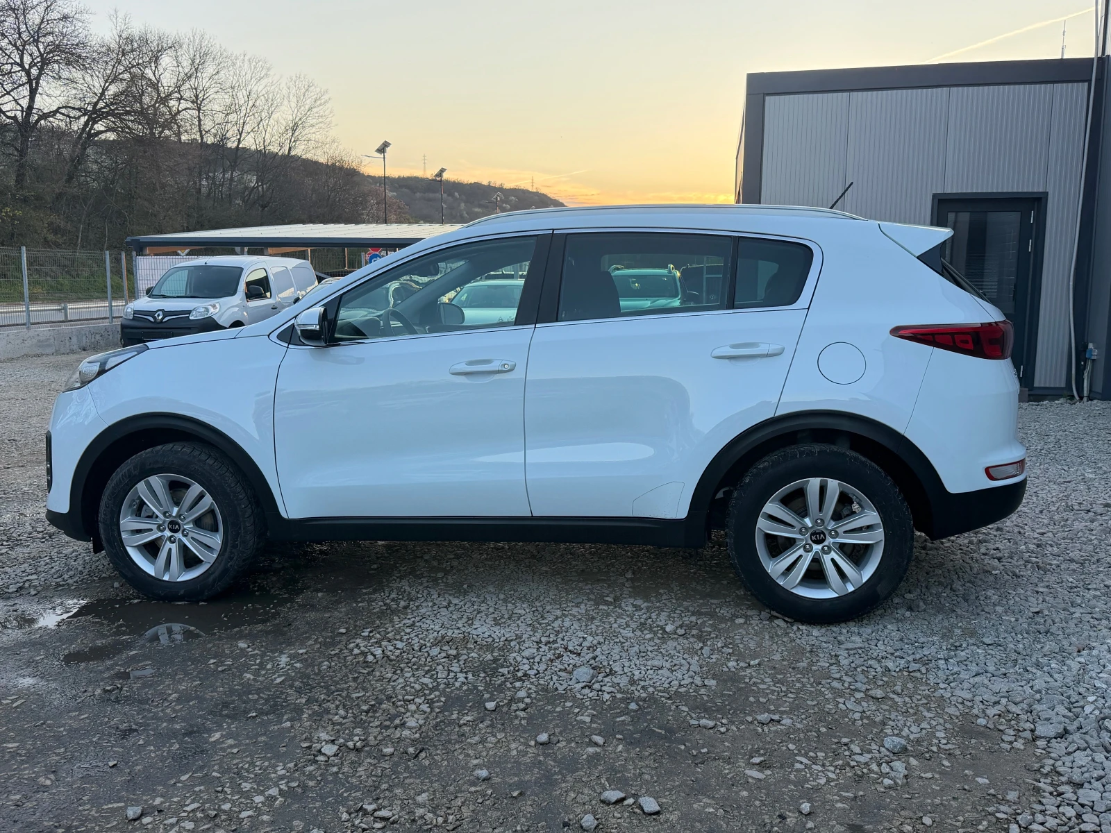 Kia Sportage 1.6BENZIN* TOP* EVRO6 | Mobile.bg � ����������� 7