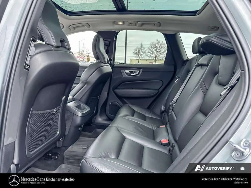 Volvo XC60 ПАНОРАМА/ПРЕДСТАВИТЕЛСТВО/ЦЕНА ДО БЪЛГАРИЯ , снимка 10 - Автомобили и джипове - 53912975