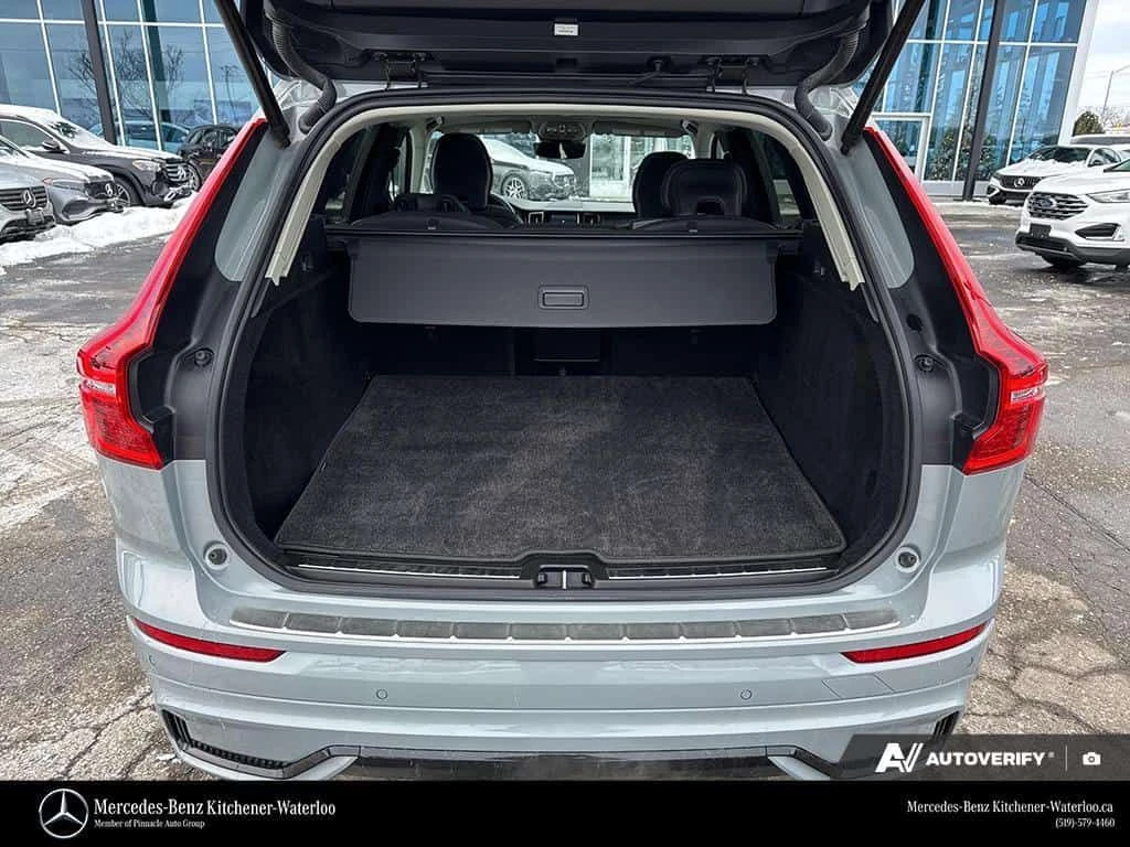 Volvo XC60 ПАНОРАМА/ПРЕДСТАВИТЕЛСТВО/ЦЕНА ДО БЪЛГАРИЯ , снимка 5 - Автомобили и джипове - 53912975