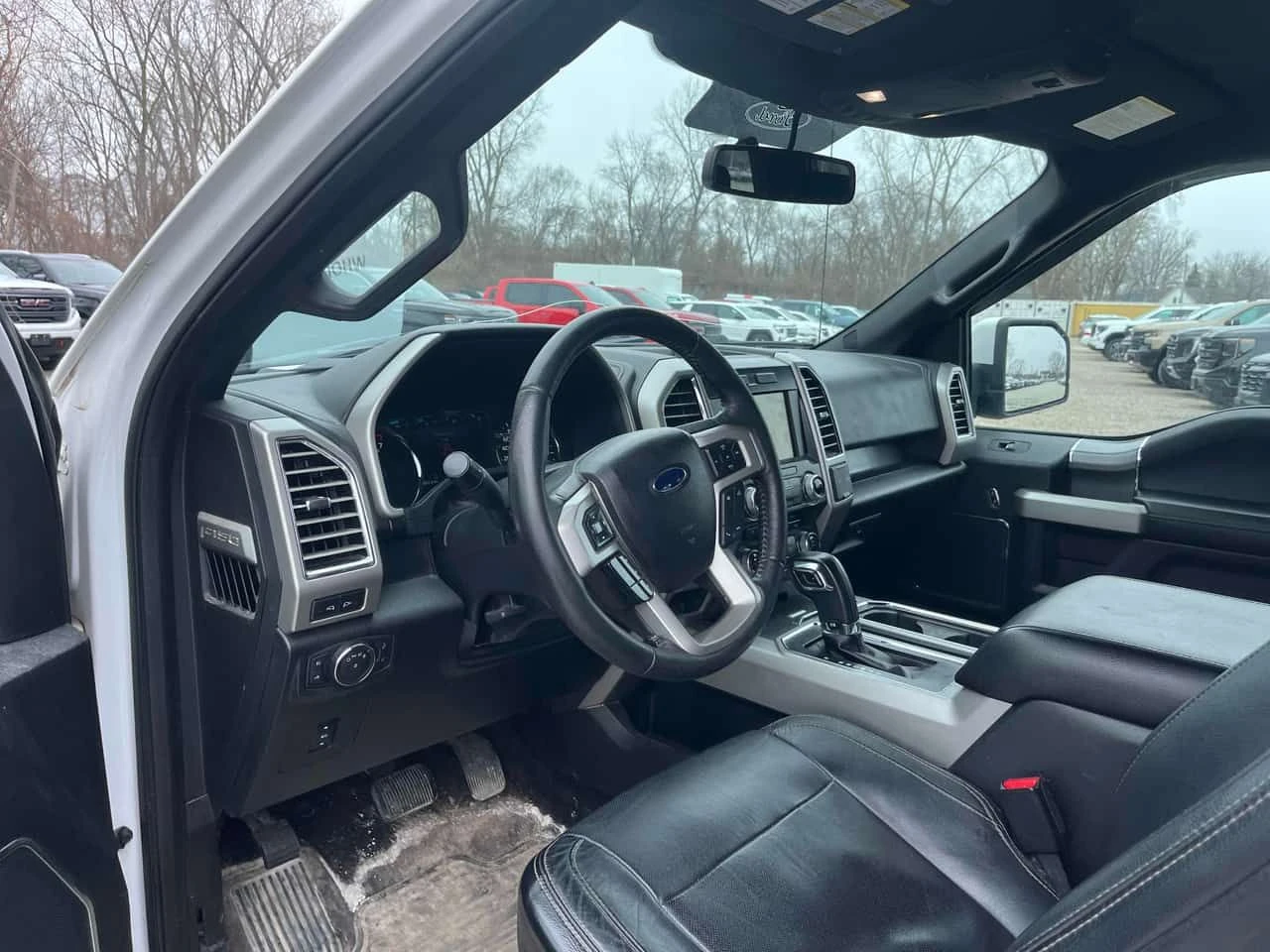 Ford F150 * 4WD SuperCrew 157"* 2 КЛЮЧА* PANO* ПОДГРЕВ* , снимка 13 - Автомобили и джипове - 54083975