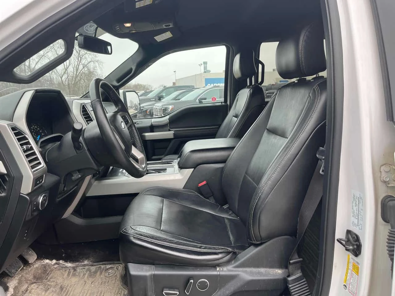 Ford F150 * 4WD SuperCrew 157"* 2 КЛЮЧА* PANO* ПОДГРЕВ* , снимка 10 - Автомобили и джипове - 54083975