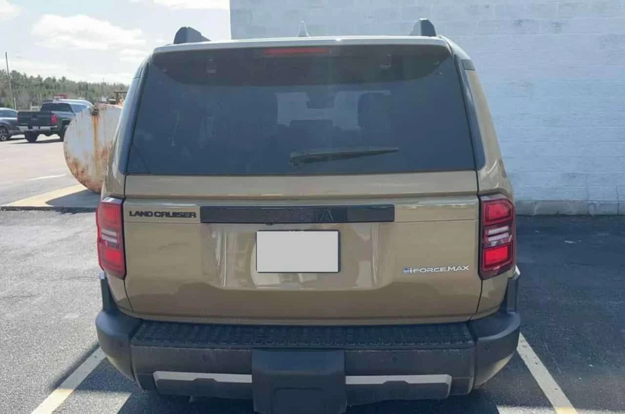 Toyota Land cruiser 4WD  CARFAX, снимка 4 - Автомобили и джипове - 54214654