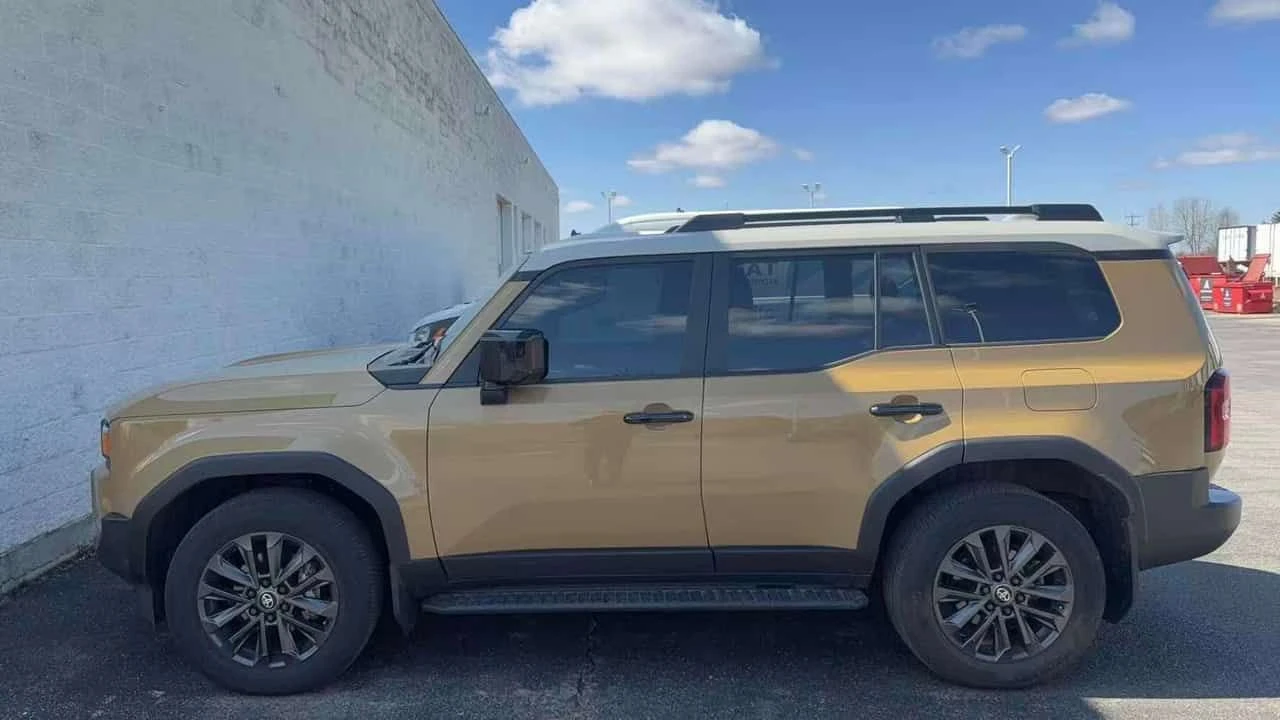 Toyota Land cruiser 4WD  CARFAX, снимка 2 - Автомобили и джипове - 54214654