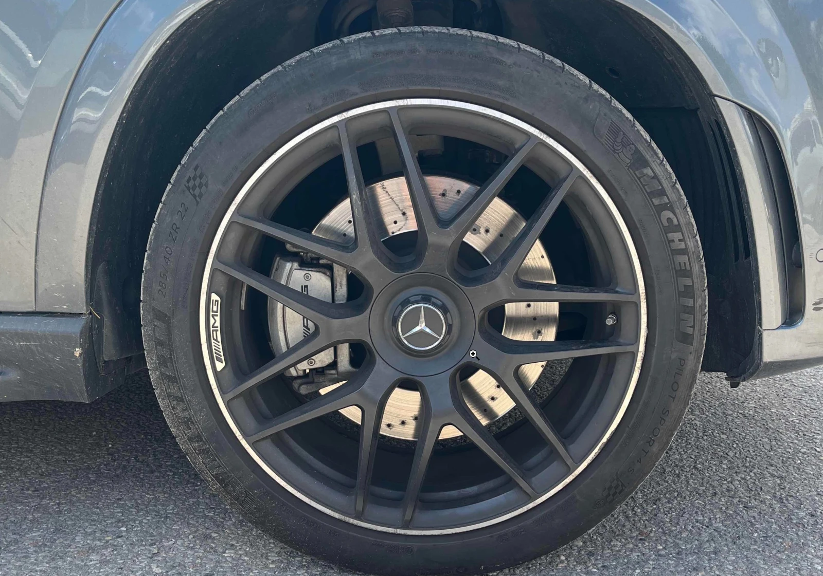 Mercedes-Benz GLE 53 4MATIC AMG* 50k km* NIGHT PACKAGE* 360КАМ* Auto Park* , снимка 10 - Автомобили и джипове - 54241422