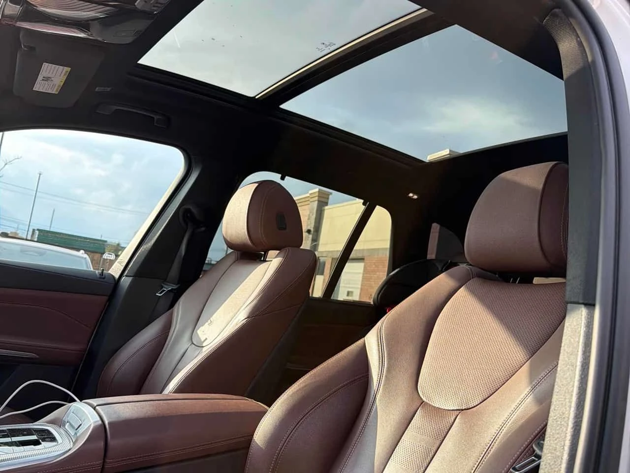 BMW X5 * xDrive40i * ПОДГРЕВИ * 360 * PANO * CARFAX, снимка 13 - Автомобили и джипове - 54348734