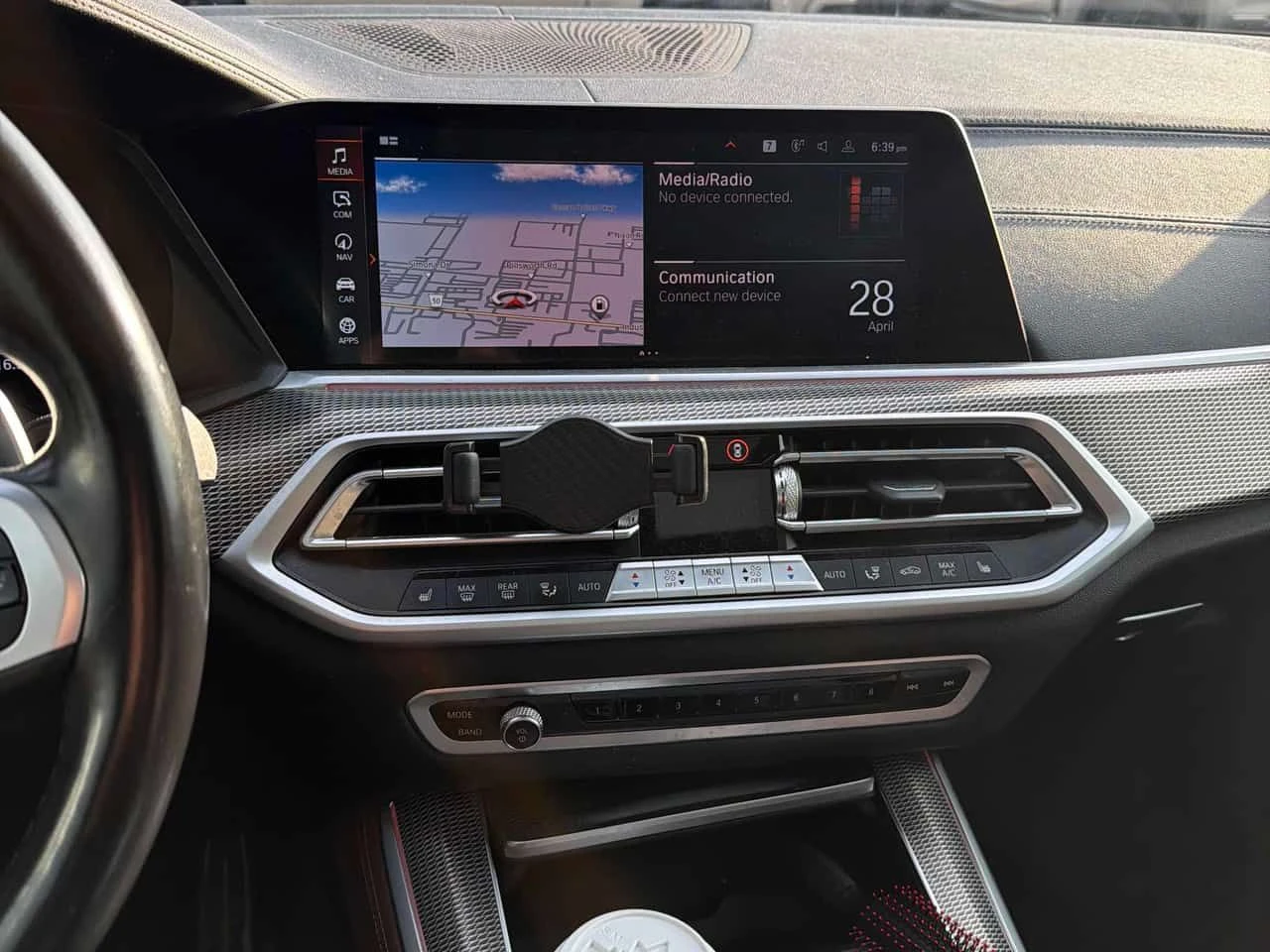 BMW X5 * xDrive40i * ПОДГРЕВИ * 360 * PANO * CARFAX, снимка 9 - Автомобили и джипове - 54348734
