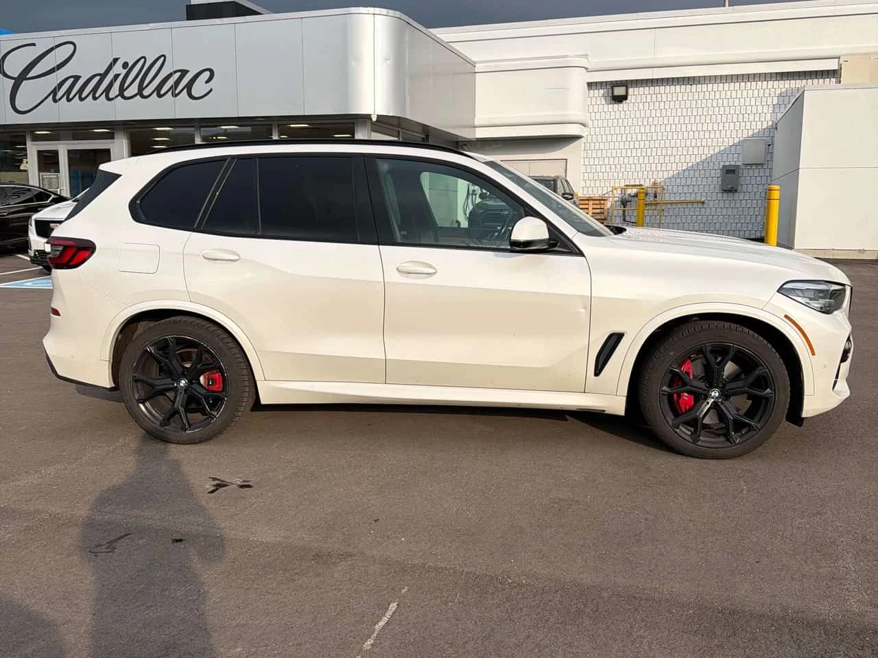 BMW X5 * xDrive40i * ПОДГРЕВИ * 360 * PANO * CARFAX, снимка 3 - Автомобили и джипове - 54348734