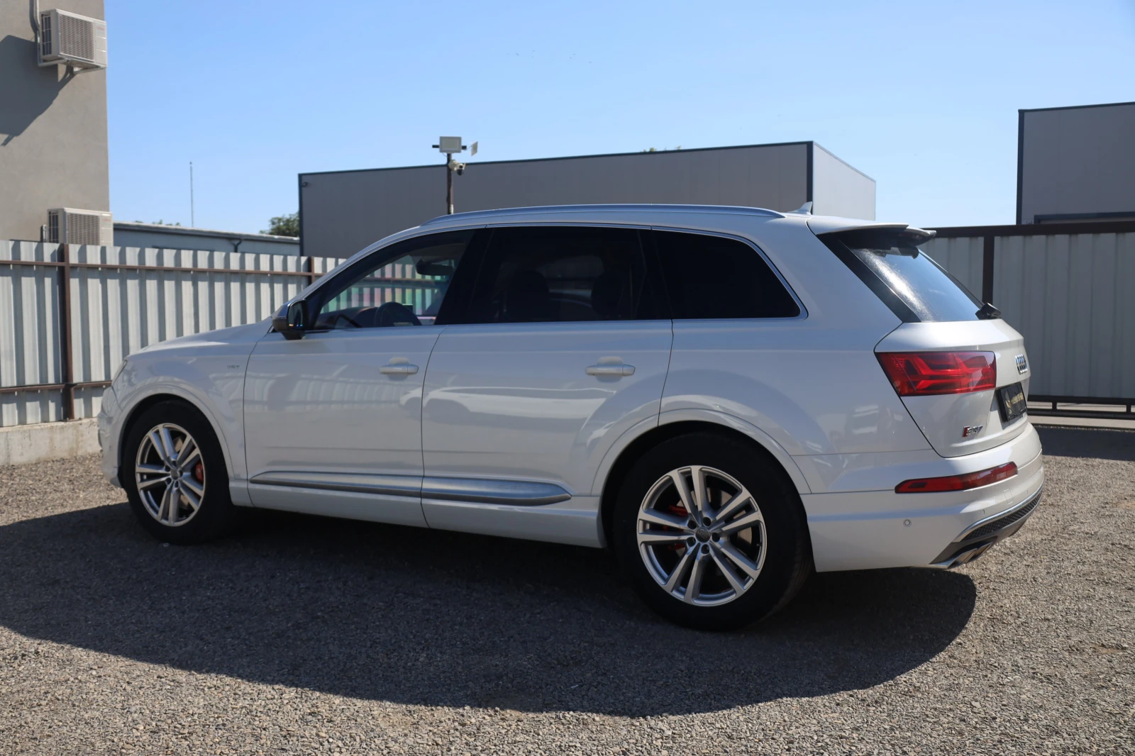 Audi SQ7 4.0TDI Quattro AIR SoftClo Pano NightVis 360 Обдух, снимка 7 - Автомобили и джипове - 55483065