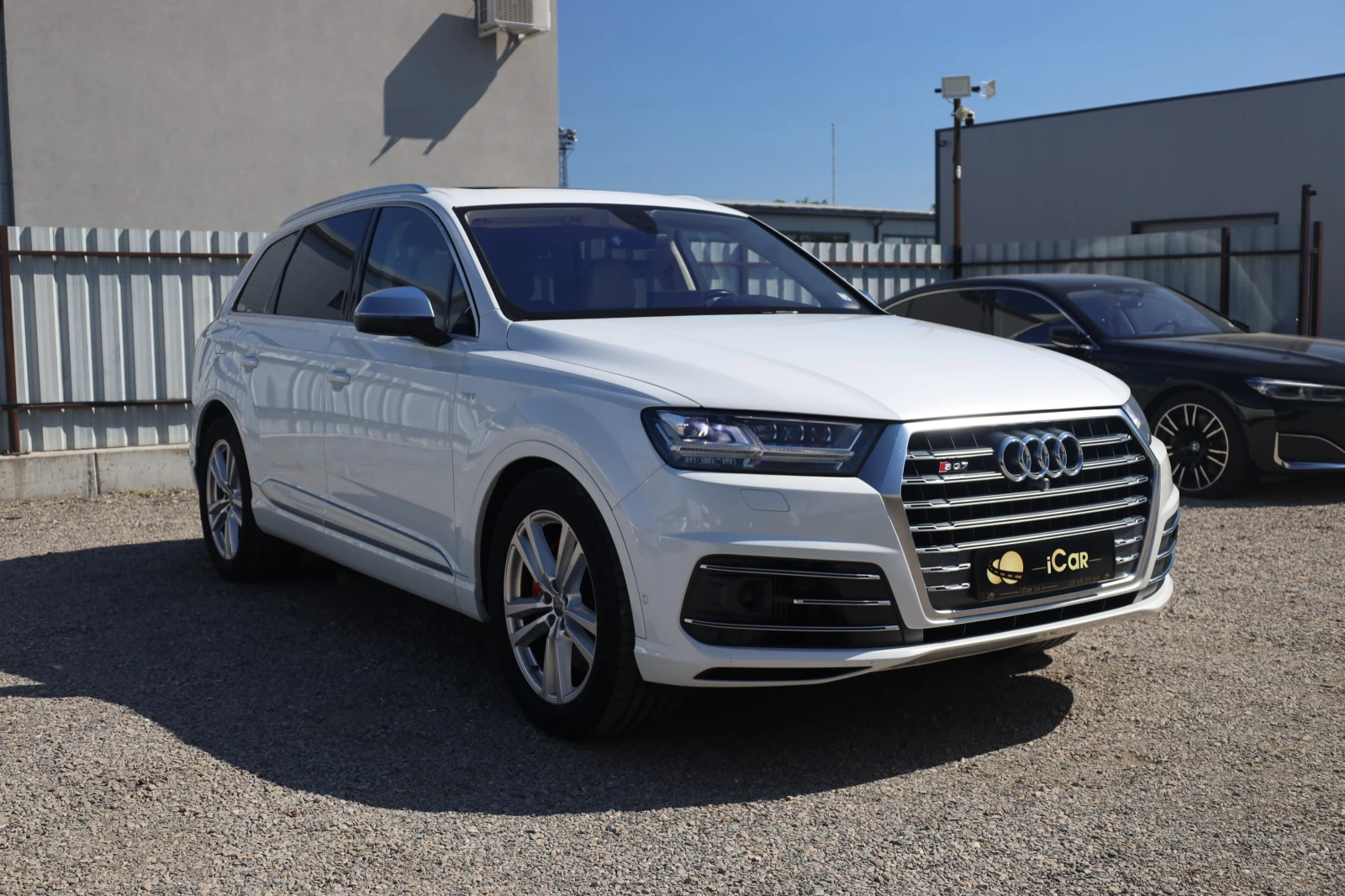 Audi SQ7 4.0TDI Quattro AIR SoftClo Pano NightVis 360 Обдух, снимка 3 - Автомобили и джипове - 55483065