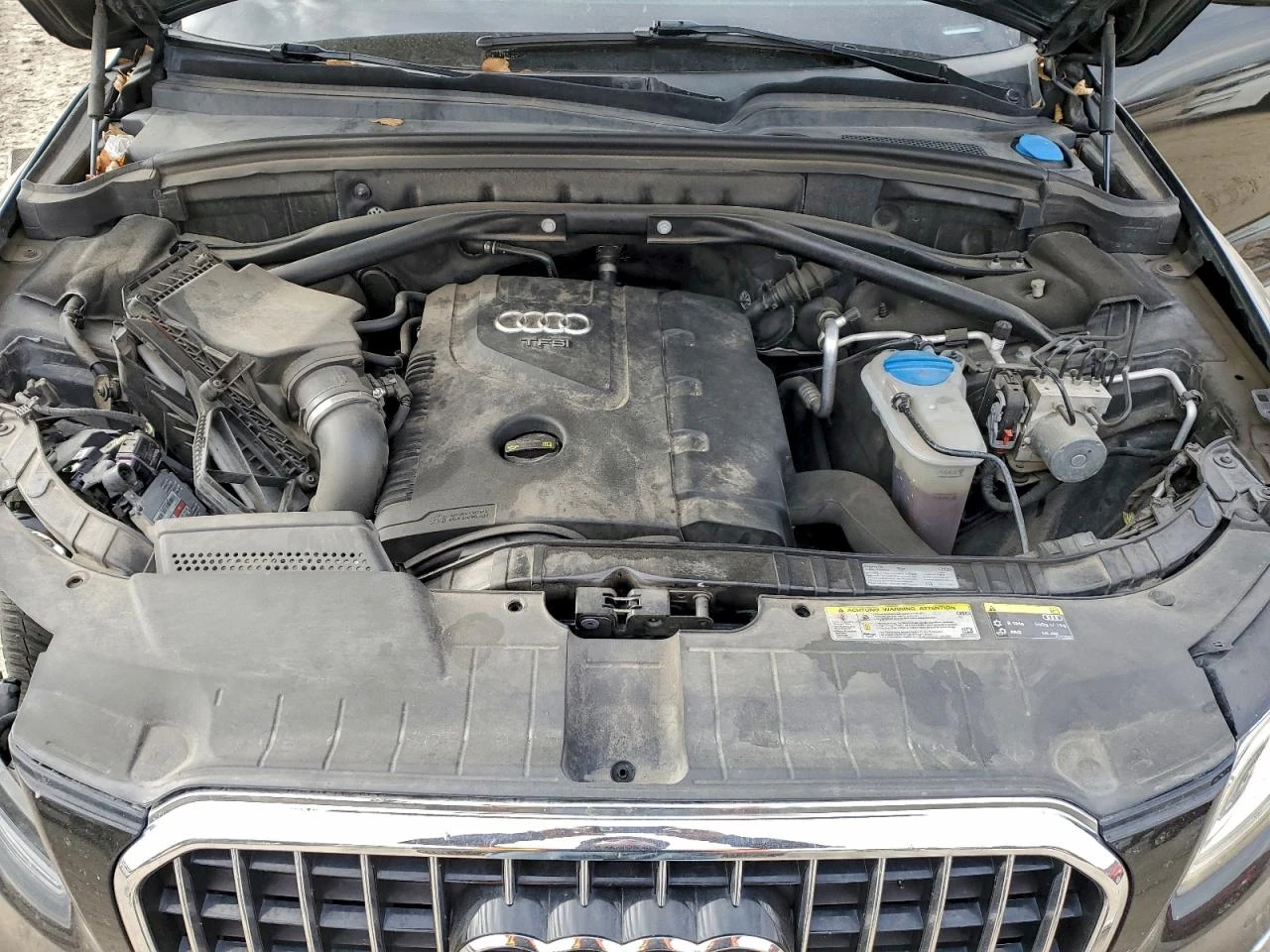 Audi Q5 * CARFAX * ОПЦИЯ ЗА ФИНАНСИРАНЕ, снимка 12 - Автомобили и джипове - 55557972