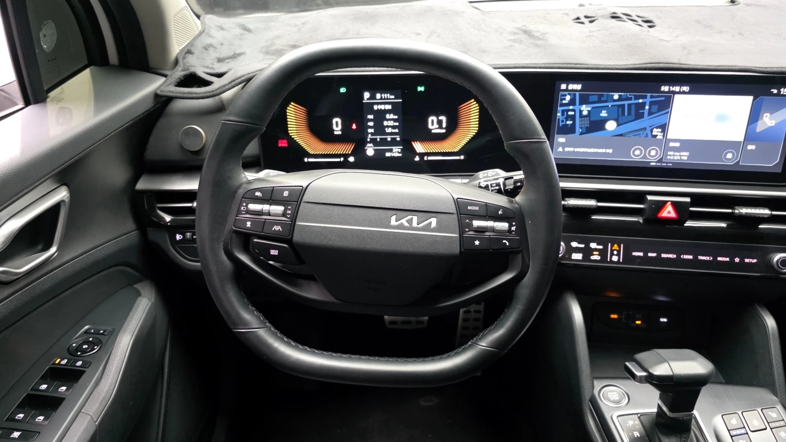 Kia Sportage 2025 2.0 Течна фаза* Обдухване* Без инциденти, снимка 10 - Автомобили и джипове - 56283368
