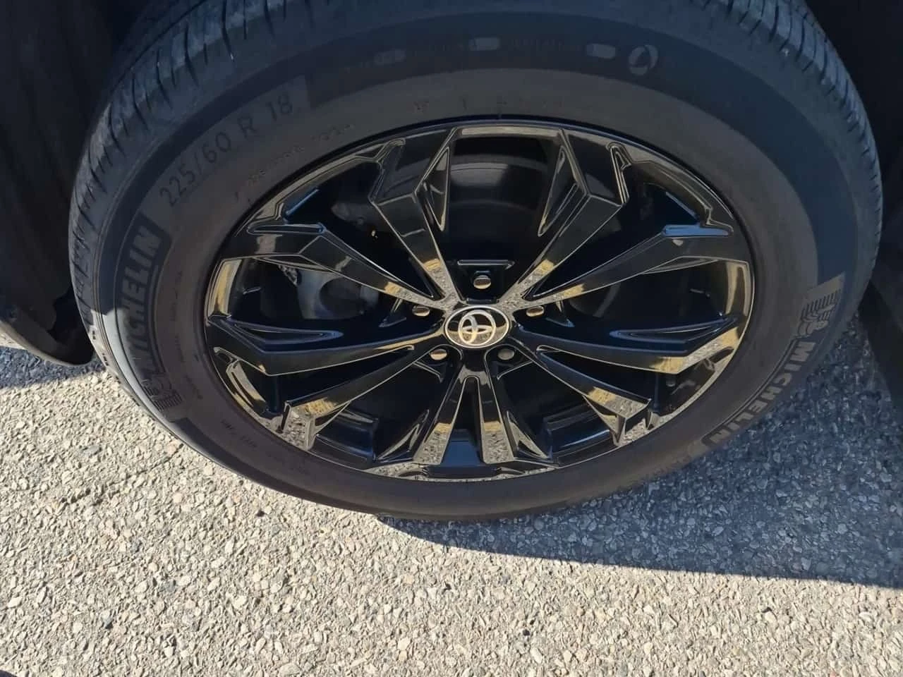 Toyota Rav4 * AWD * HYBRID XSE * CARFAX *  | Mobile.bg � ����������� 5