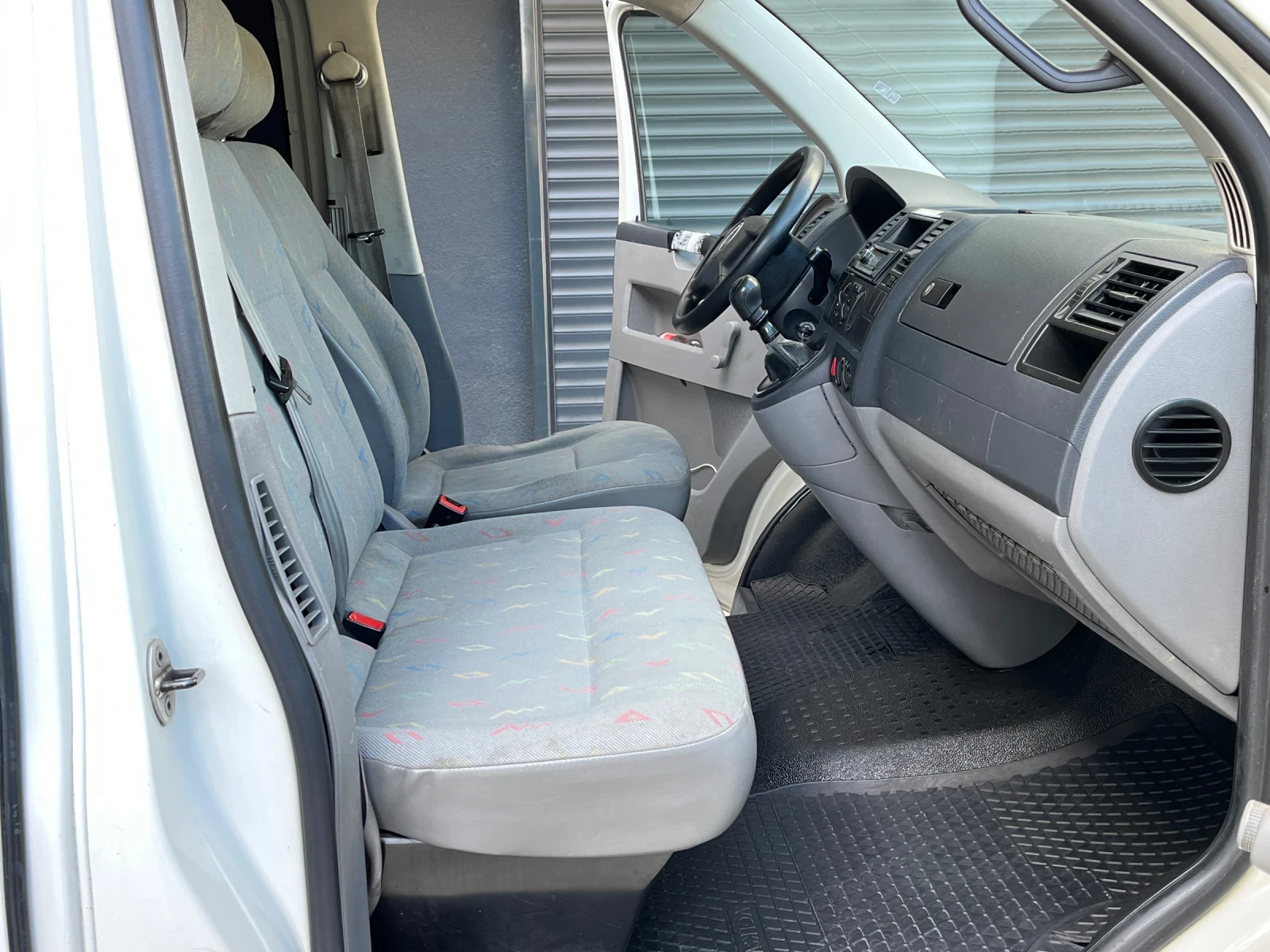 VW Transporter 2.5TDI/131/6СК!, снимка 13 - Бусове и автобуси - 53797040