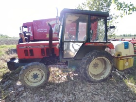 Трактор Kioti, снимка 1 - Селскостопанска техника - 45386133