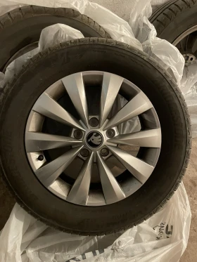 Гуми с джанти Bridgestone 215/60R16, снимка 4