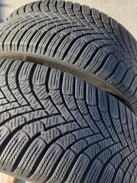 Гуми Зимни 215/55R17, снимка 4