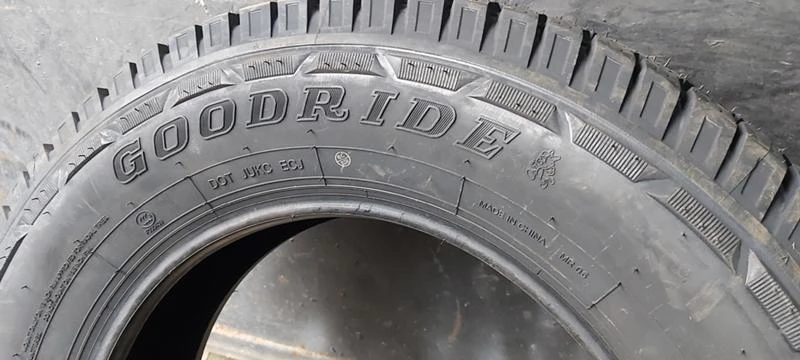 Гуми Всесезонни 215/70R16, снимка 5 - Гуми и джанти - 35148480