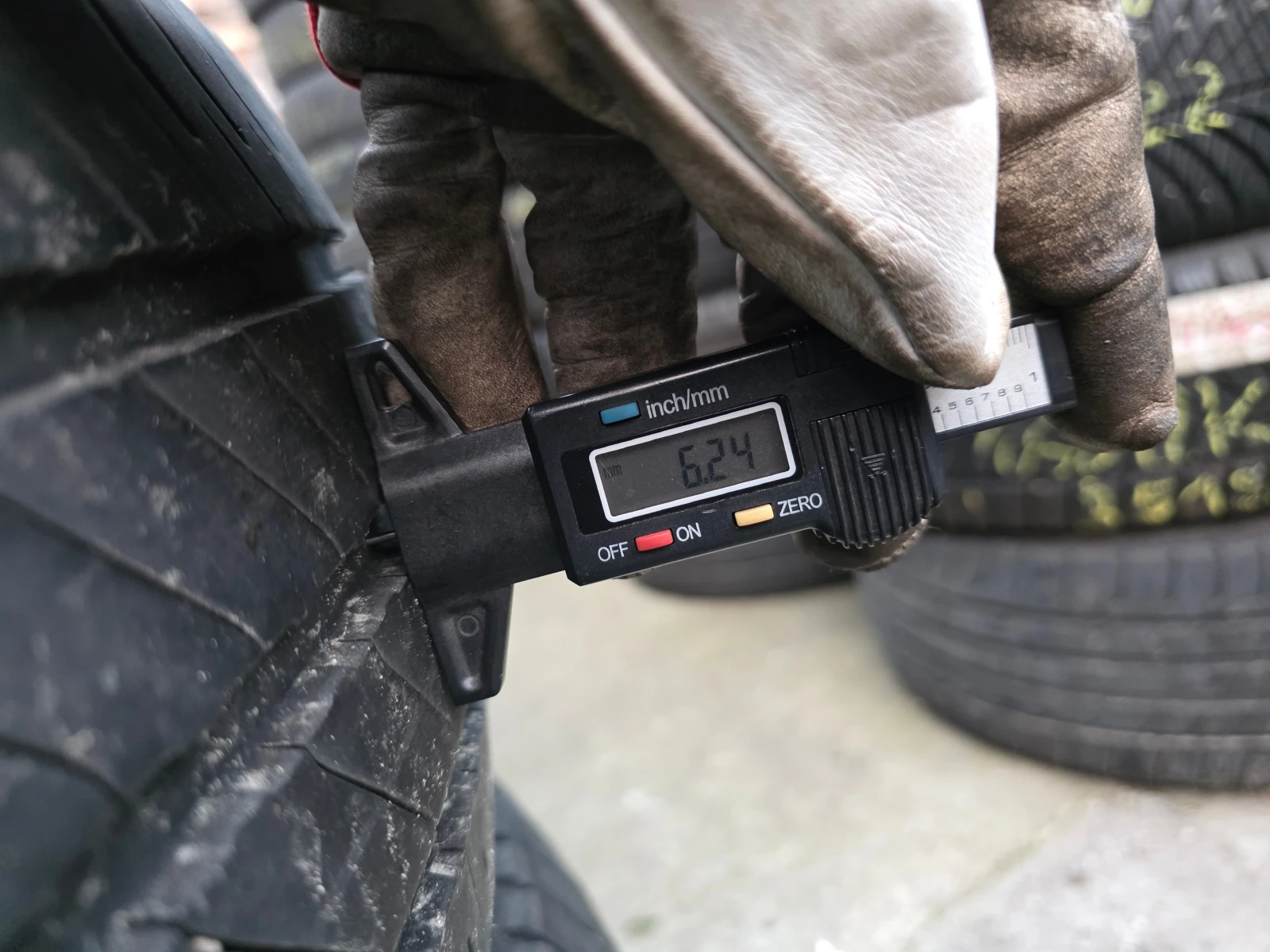 ���� 225/65R16 | Mobile.bg � ����������� 6