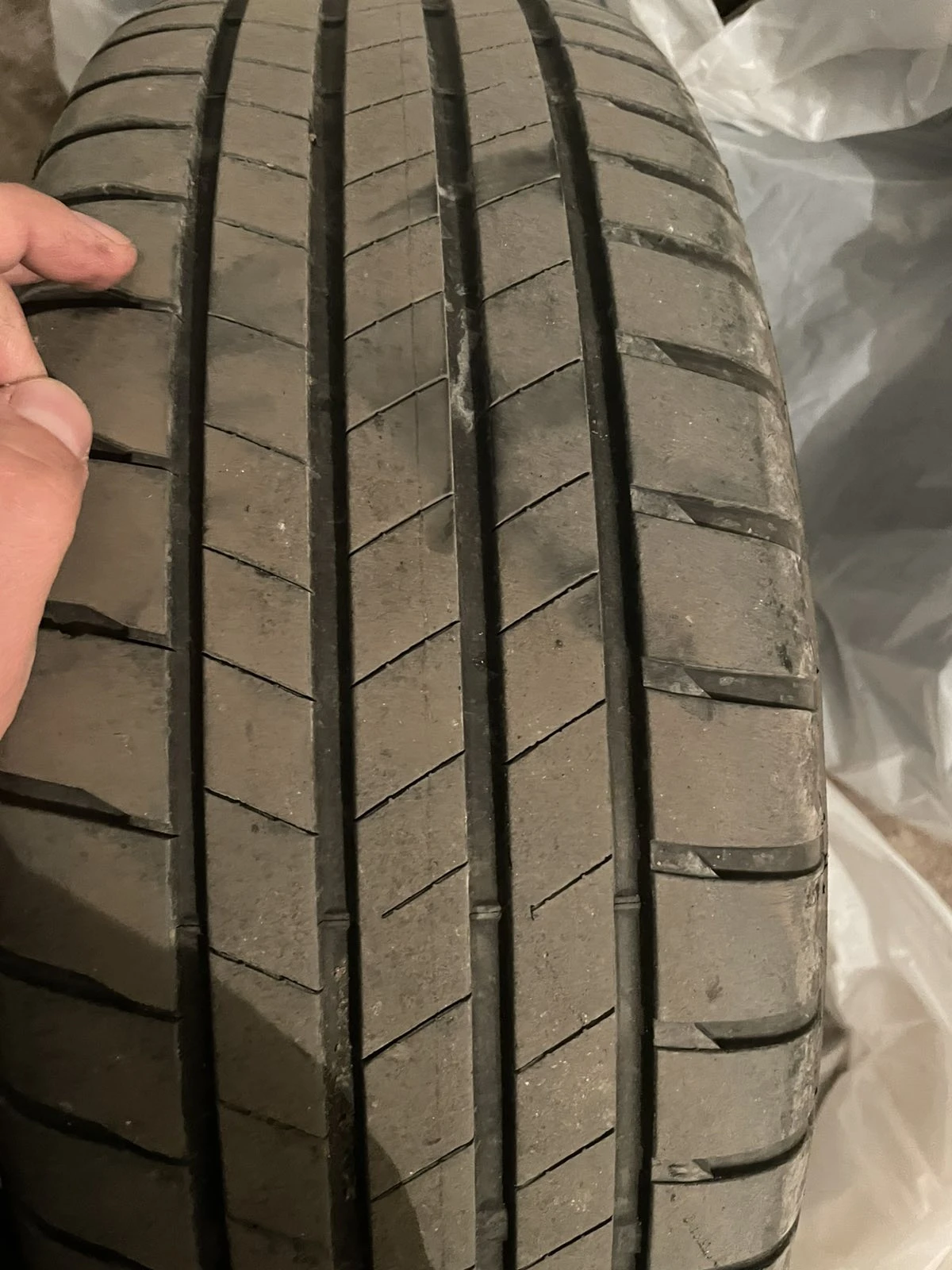 Гуми с джанти Bridgestone 215/60R16, снимка 13 - Гуми и джанти - 54088718