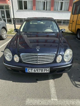  Mercedes-Benz E 270