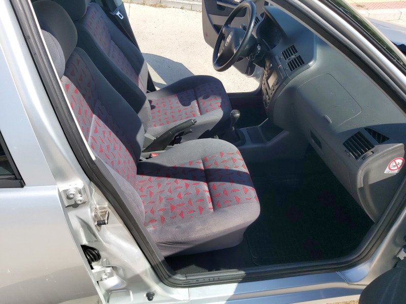Seat Vario 1.9d, снимка 17 - Автомобили и джипове - 40973970