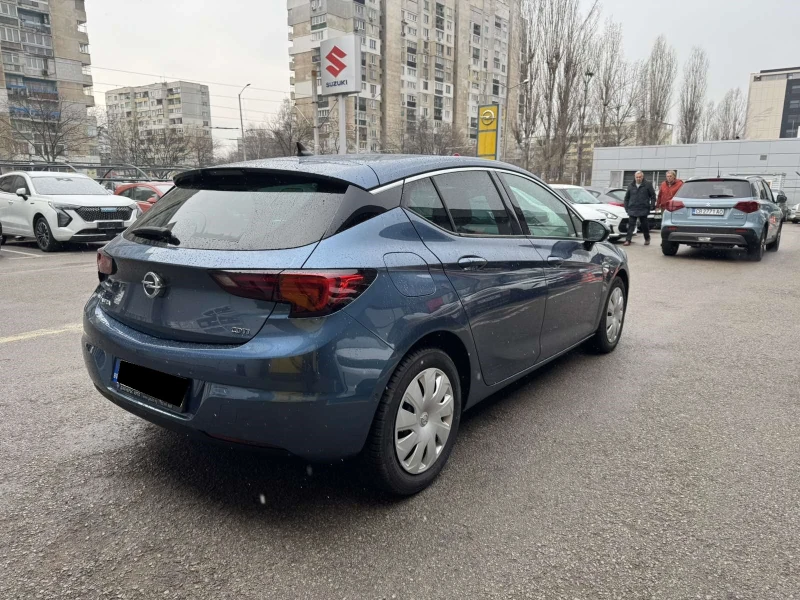 Opel Astra 1.6 CDTI, снимка 6 - Автомобили и джипове - 48966525