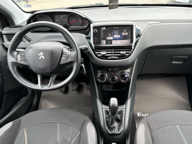 Peugeot 208 1.4VTi Active, снимка 8 - Автомобили и джипове - 49555213