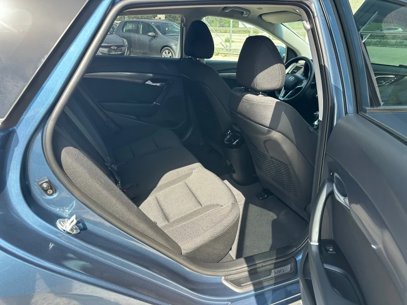 Hyundai I40 1.7/116кс EVRO5 177000км, снимка 12 - Автомобили и джипове - 51542433