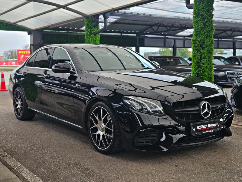 Mercedes-Benz E 220 ! AMG/9GTRONIC/CAMERA/ПОДГРЕВ/AMBIENT/BURMESTER/LI, снимка 3 - Автомобили и джипове - 52036327