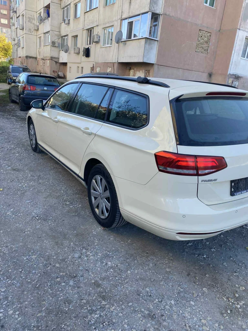VW Passat B8, снимка 4 - Автомобили и джипове - 52282661