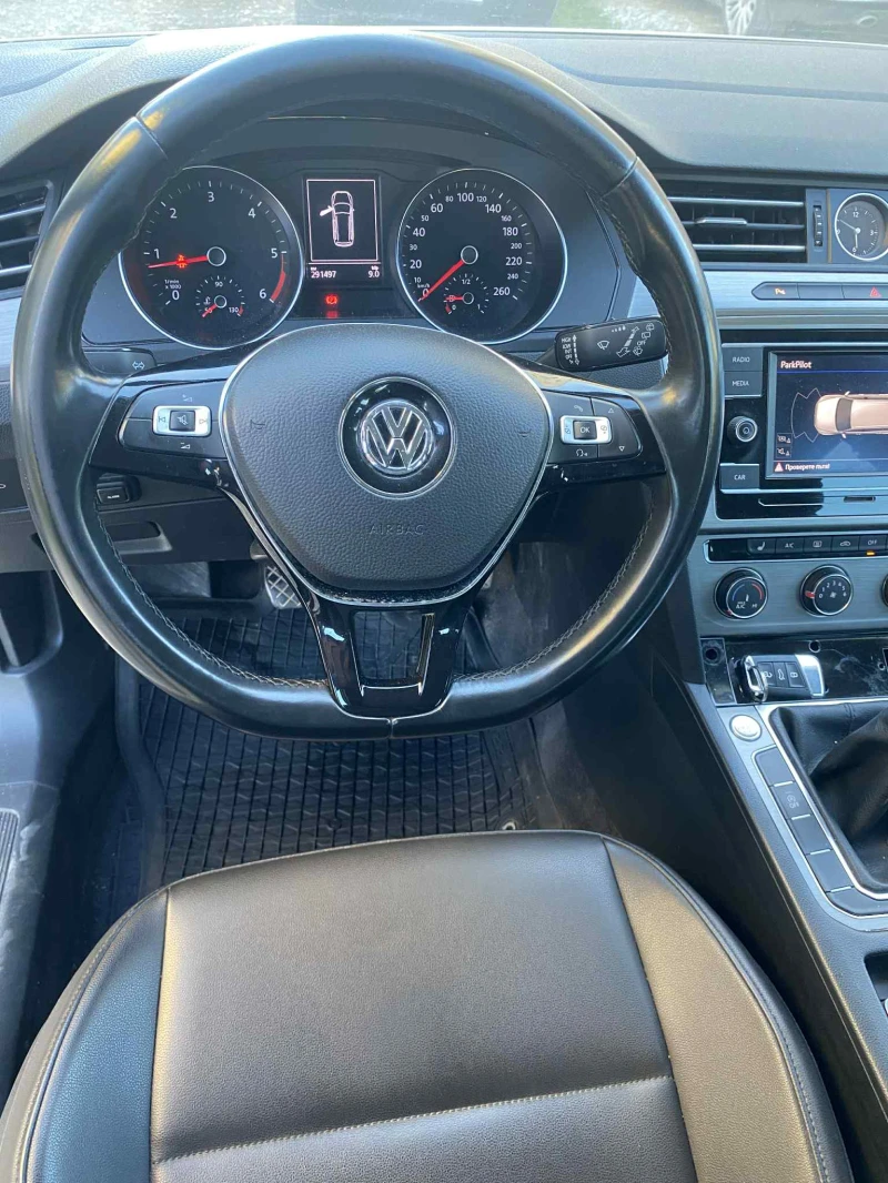 VW Passat B8, снимка 10 - Автомобили и джипове - 52282661