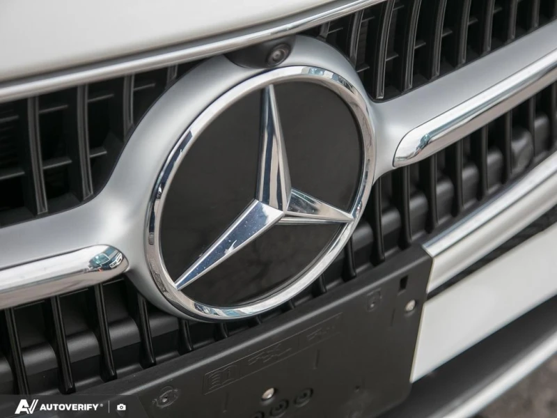 Mercedes-Benz C 300 * 4MATIC STAR CERTIFIED * CARFAX * ЦЕНА ДО БГ, снимка 10 - Автомобили и джипове - 52803735