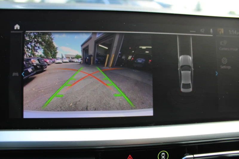 BMW 330 * Е* Xdrive* Hybrid Plug In* Автокредит(Цена до БГ, снимка 13 - Автомобили и джипове - 53289538