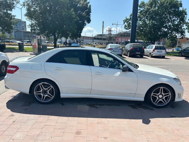 Mercedes-Benz E 350 4 matic - изображение 6