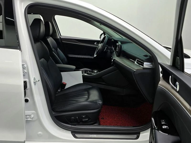Kia K5 2.0* ГАЗ* SIGNATURE* МНОГО ЕКСТРИ, снимка 11 - Автомобили и джипове - 54399358