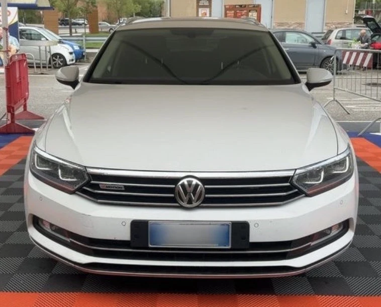 VW Passat HIGHLINE 4-MOTION DIGITAL DSG ОЧАКВАН ВНОС, снимка 3 - Автомобили и джипове - 54574492