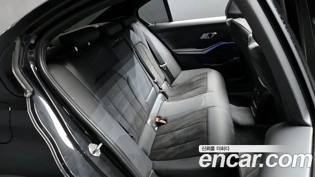 BMW 320 320i* M* SPORT* ПОДГРЕВ* НАВИГАЦИЯ* , снимка 10 - Автомобили и джипове - 54711974