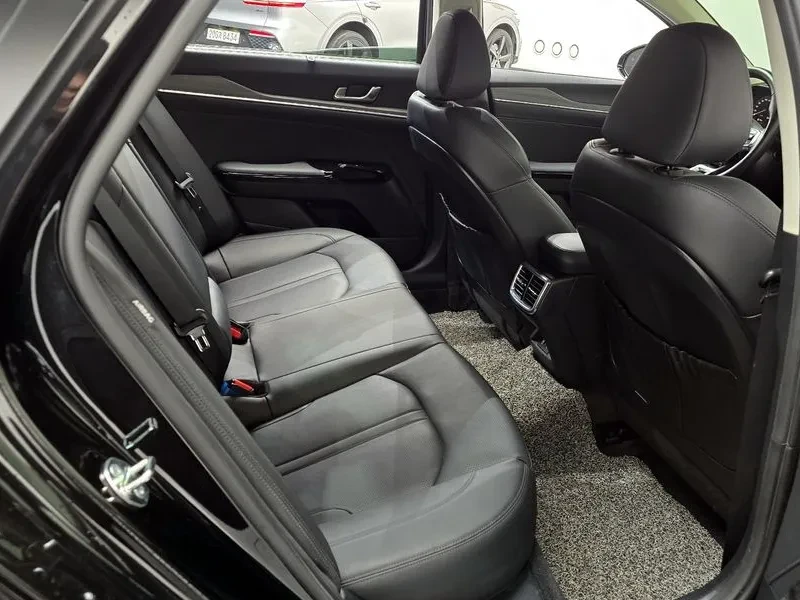 Kia K5 2.0 Noblesse, снимка 11 - Автомобили и джипове - 55738976