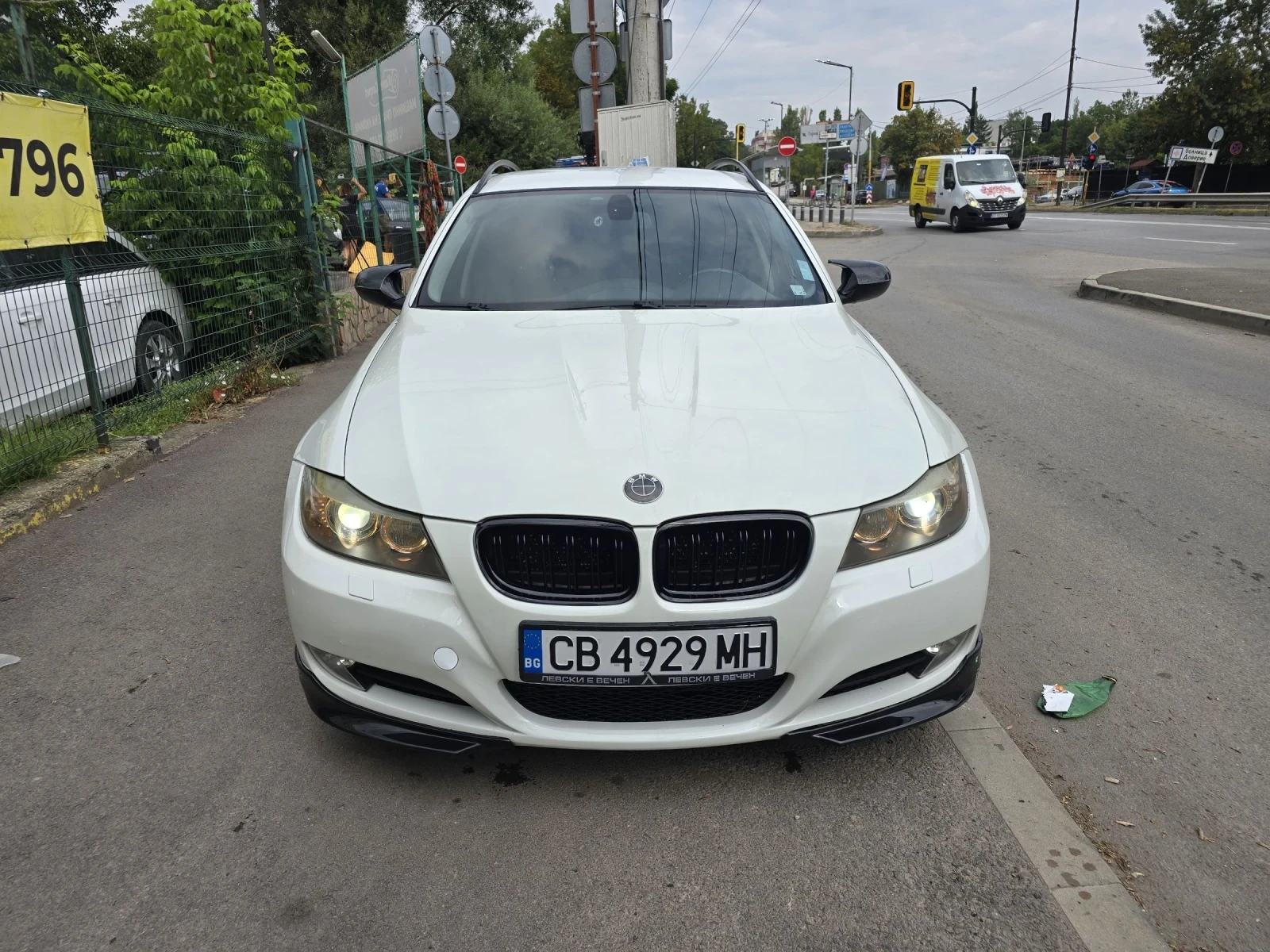 BMW 330 D/face - изображение 2