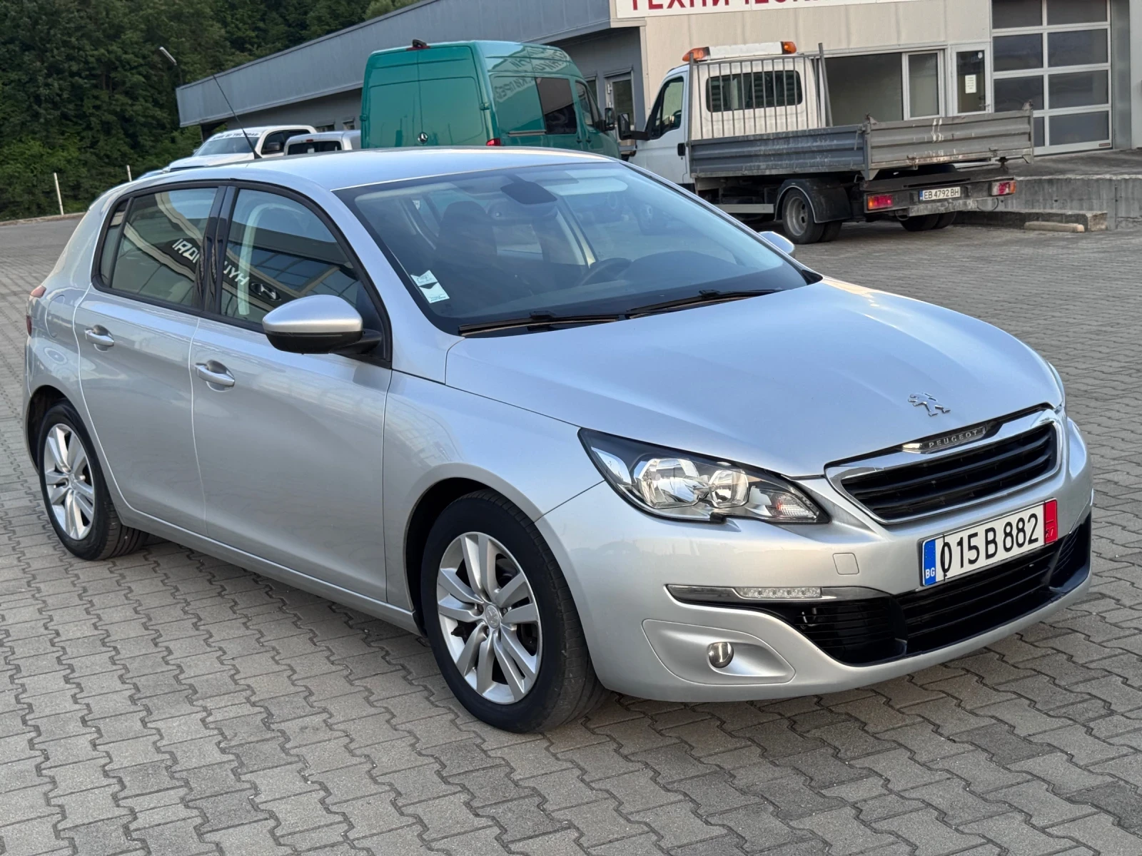 Peugeot 308 1.6HDI/116kc - изображение 2