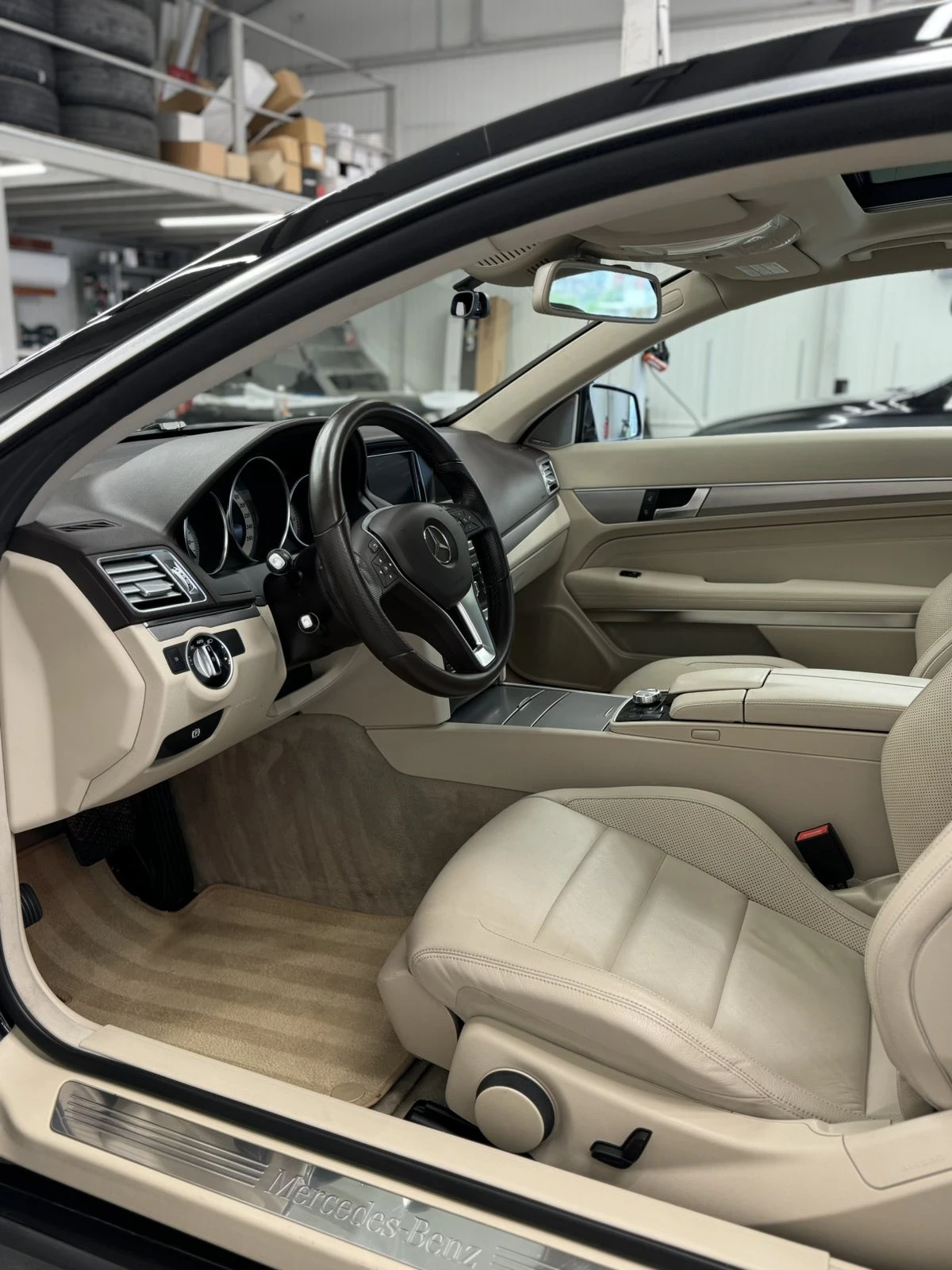 Mercedes-Benz E 250 Купе  - изображение 4