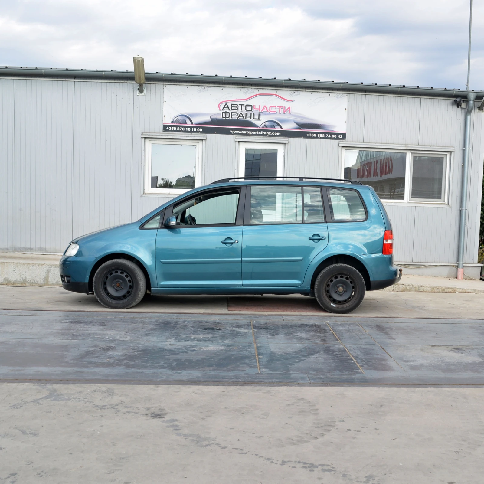 VW Touran 2.0 TDI - изображение 3