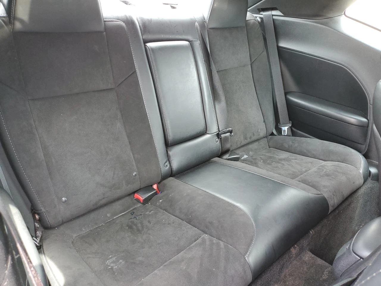 Dodge Challenger R/T SCAT PACK SHAKER 2015 - изображение 10