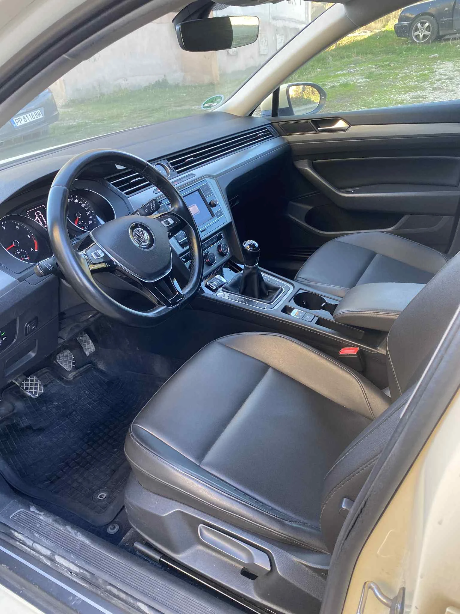 VW Passat B8 - изображение 9