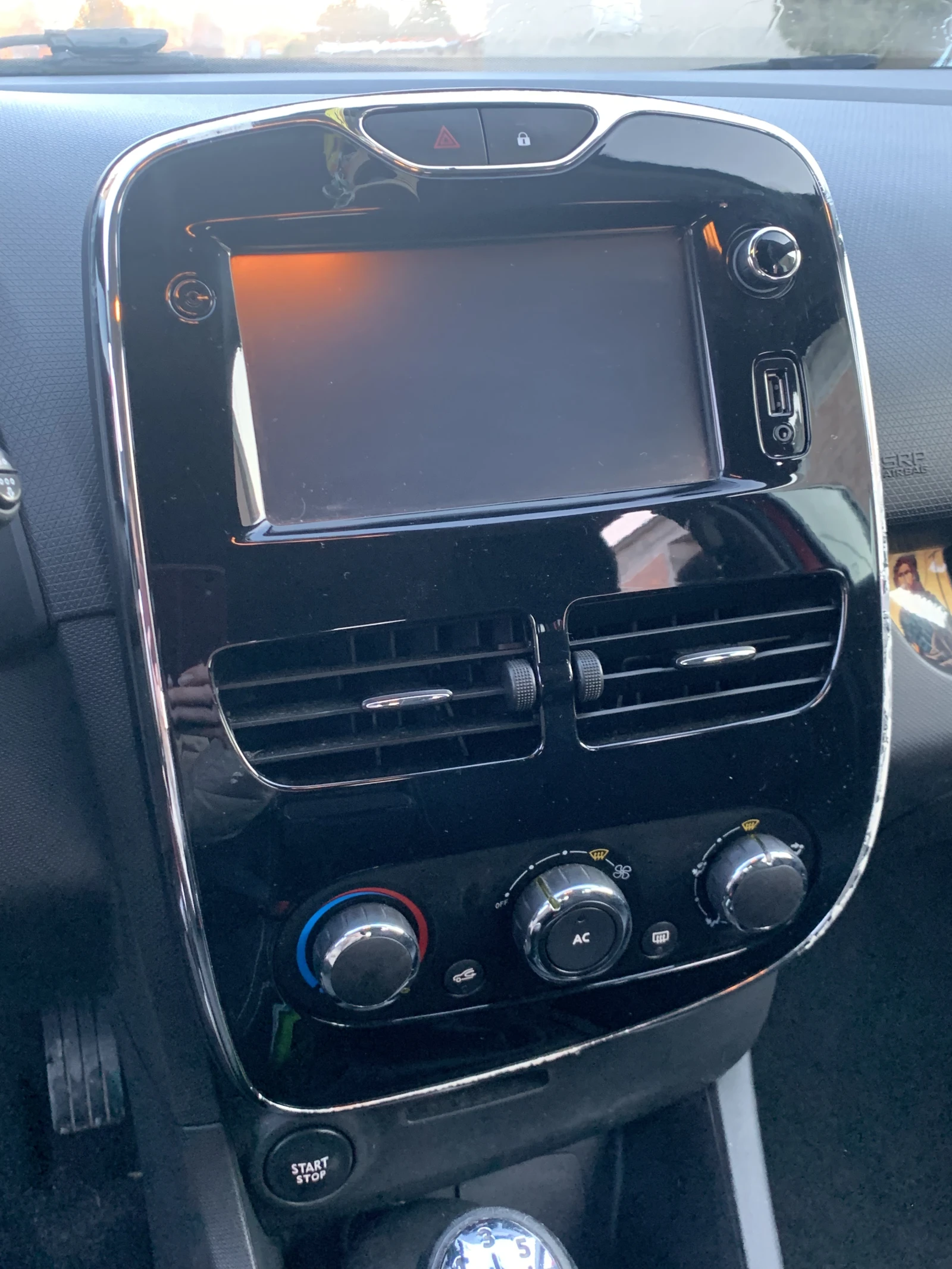 Renault Clio  - изображение 3