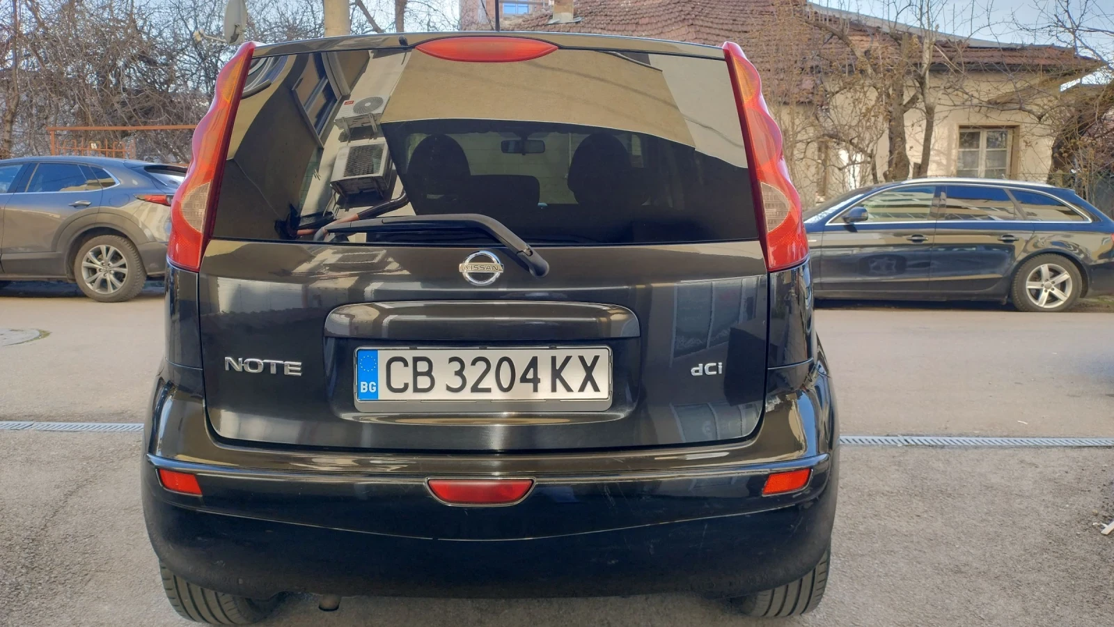 Nissan Note, снимка 3 - Автомобили и джипове - 53775847