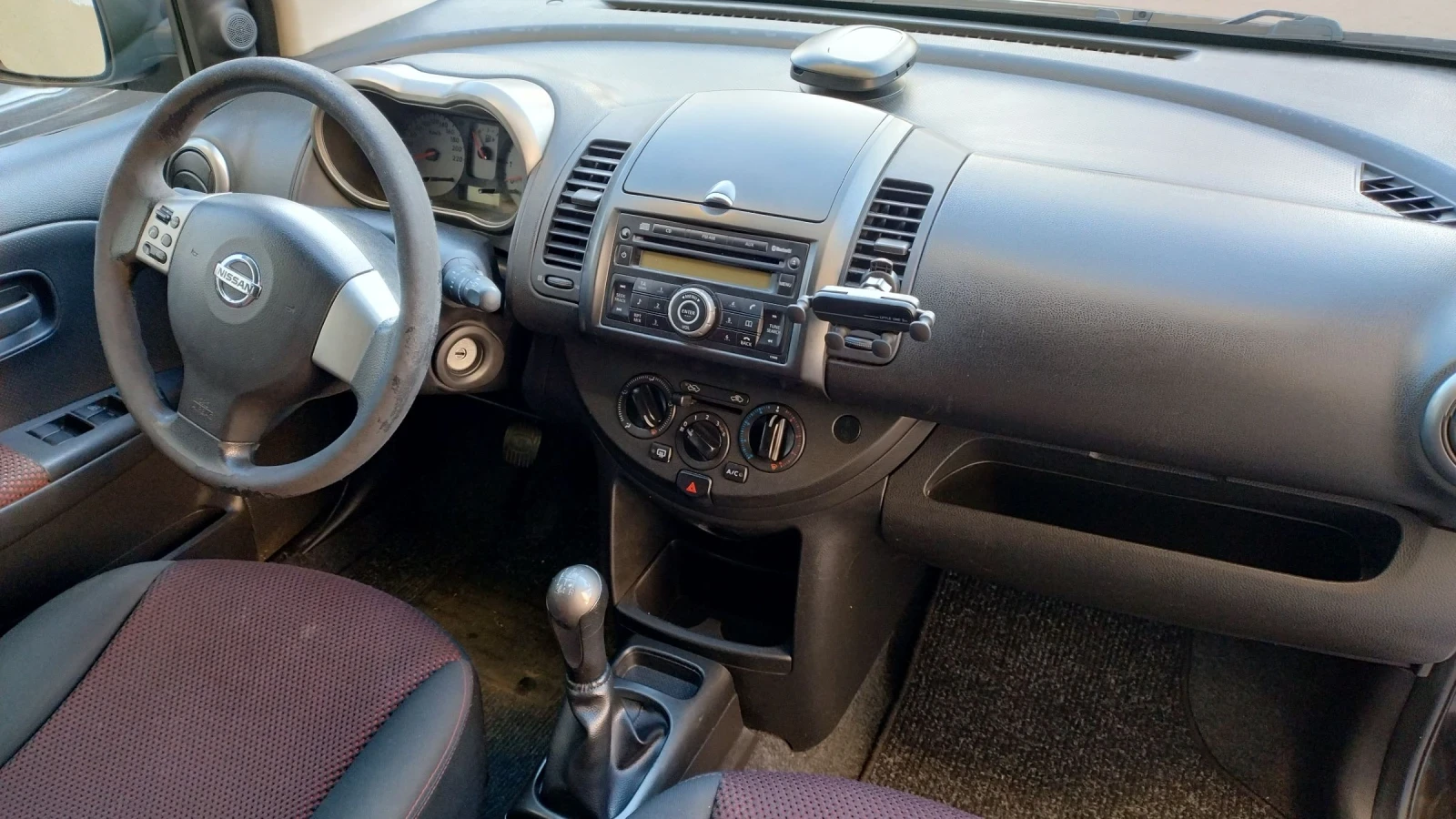 Nissan Note, снимка 14 - Автомобили и джипове - 53775847