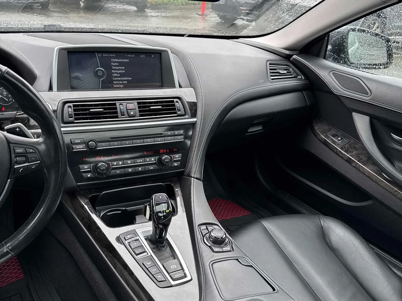 BMW 650 XDRIVE * ПОДГРЕВ * ОТ ПРЕДСТАВИТЕЛСТВО, снимка 9 - Автомобили и джипове - 53804047