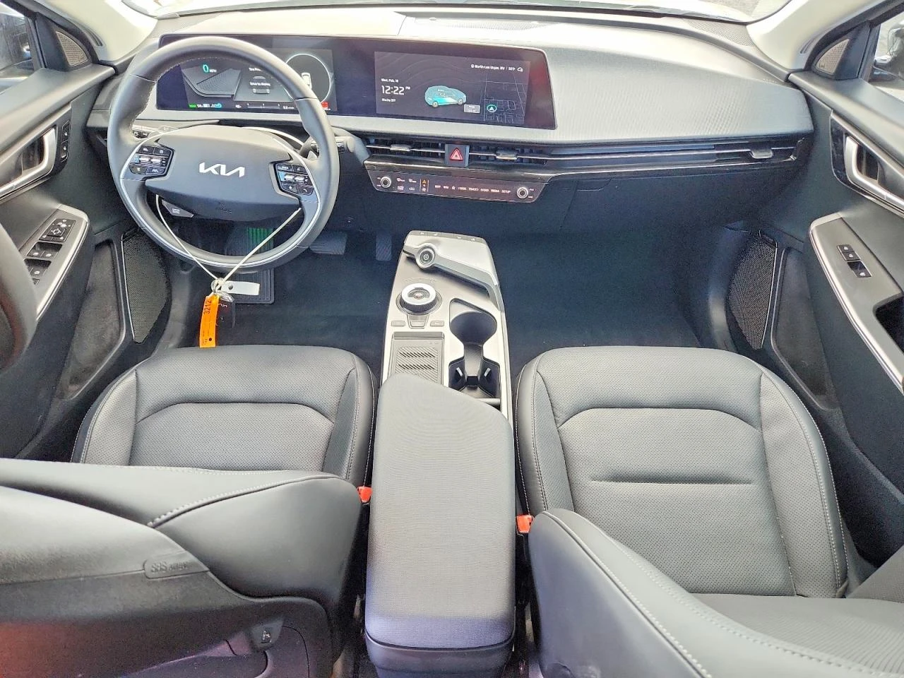 Kia EV6, снимка 8 - Автомобили и джипове - 53965526