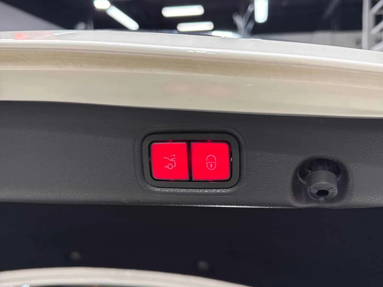 Mercedes-Benz E 63 AMG * E 63 S * CARBON* BURMASTER* ДИСТРОНИК* 360 КАМ* , снимка 17 - Автомобили и джипове - 54328283